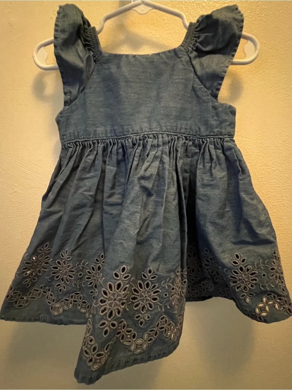 Baby Gap blue eyelet dress Size 6-12 months